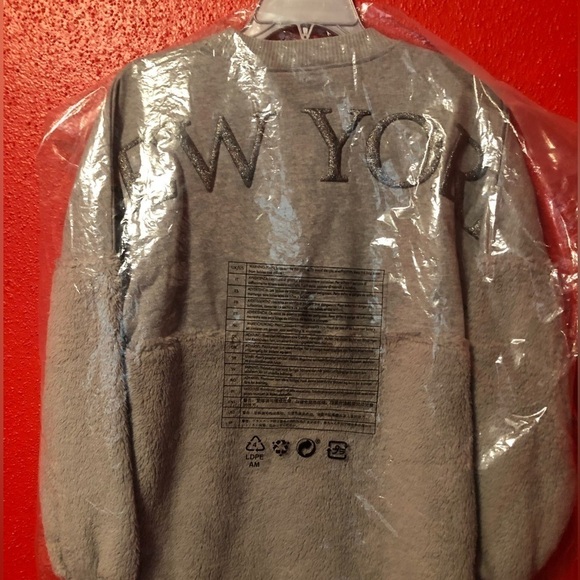 Mickey Mouse Icon Partial Sherpa Spirit Jersey for Adults New York City - Picture 3 of 6